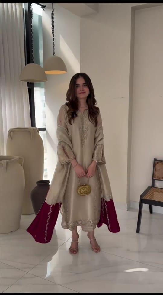 SILVER HEAVY EMBROIDERED 3PC SUIT