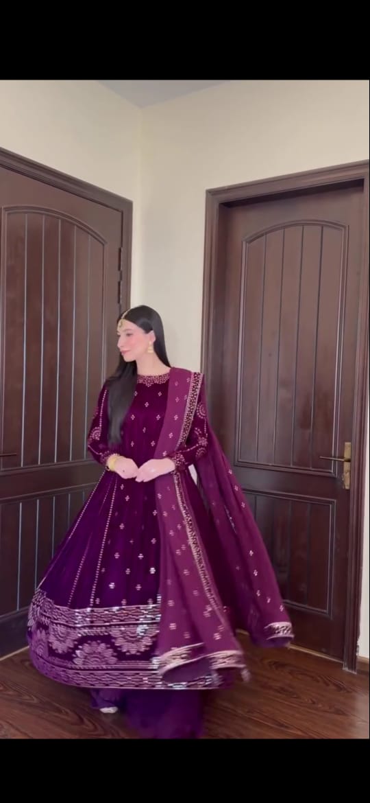 PURPLE COLOR EMBROIDERED HANDWORK 3PC SUIT