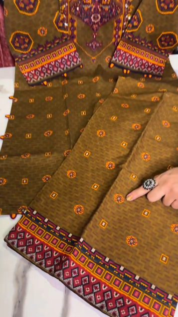 Embroidered 3Pc Suit with Shafoon Dupatta