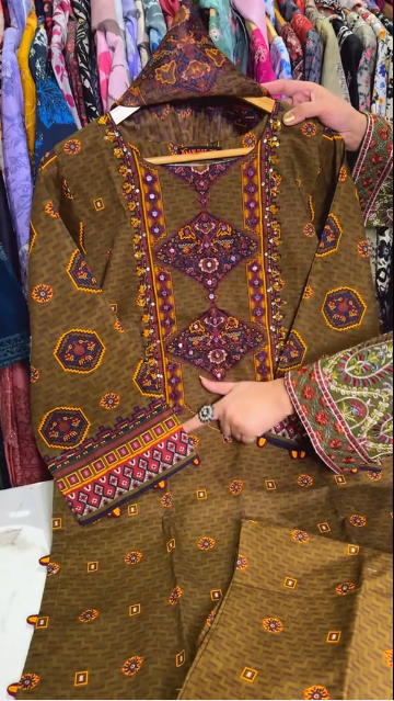 Embroidered 3Pc Suit with Shafoon Dupatta