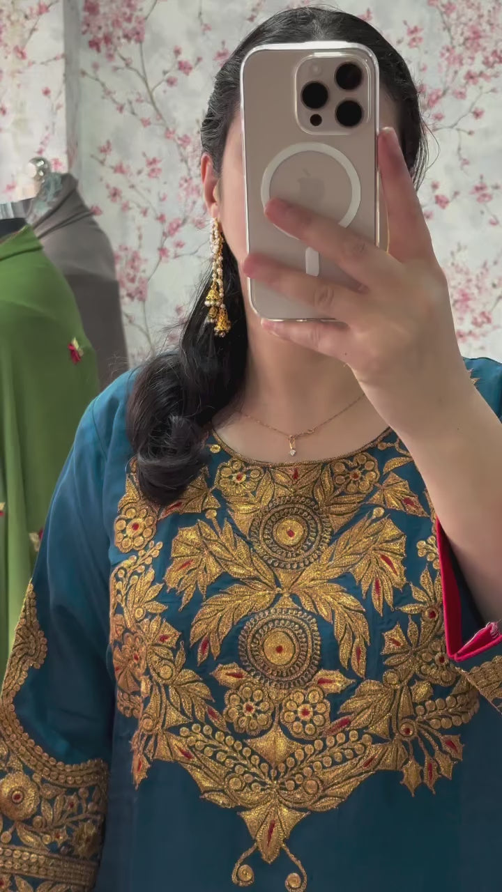 Winter Shawl Embroidery Suit