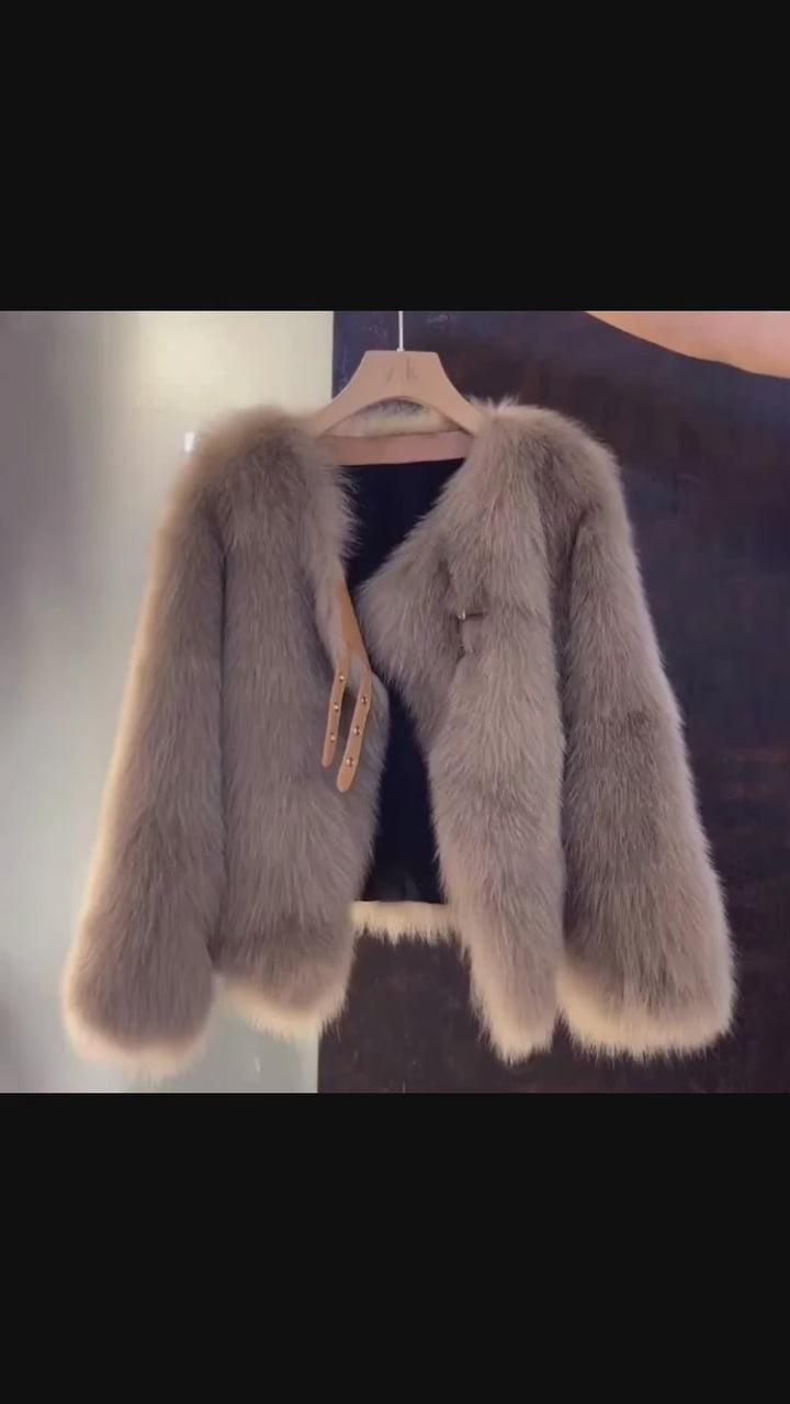 WOMEN BEAUTIFUL BROWN COLOR FUR SWEATER