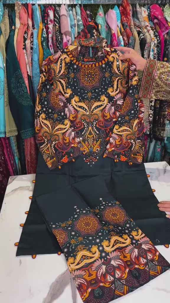 Bloom Embroidered Suit – Elegant Design